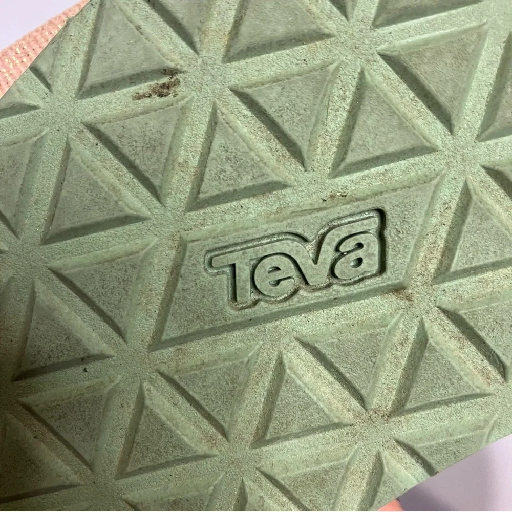 Teva original universal metallic sandals casual multicolor girls‎ size 4 trendy